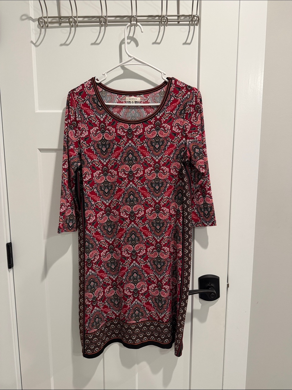 Women's Red Patterned Shift Dress